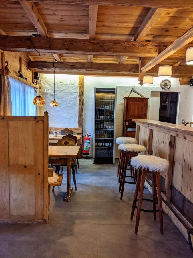 Отель Relais Des Melezes Vissoie Экстерьер фото